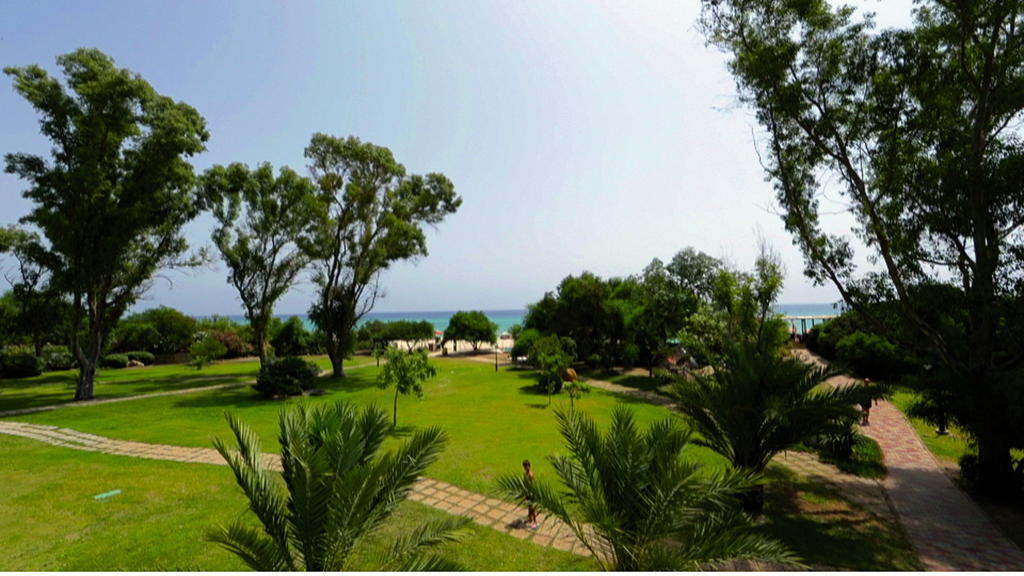 Villaggio Piscina Rei 몬테나이 외부 사진