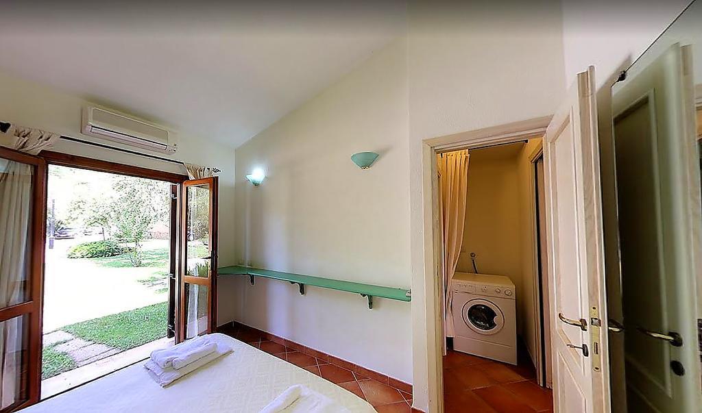 Villaggio Piscina Rei 몬테나이 외부 사진